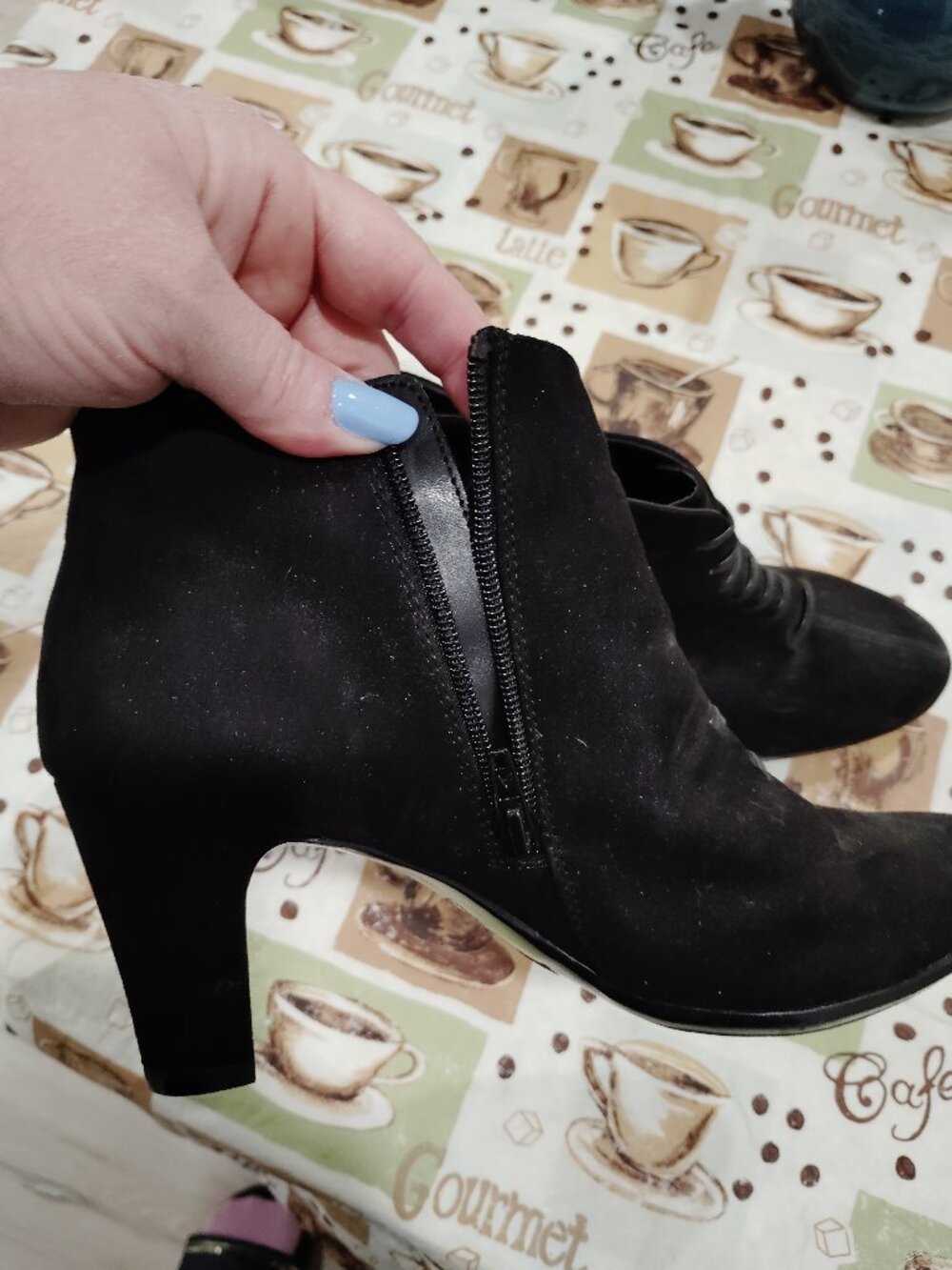 Women's aero soles high heel boot size 10M